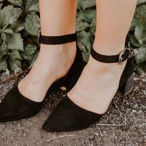 THE AVENUE | D'ORSAY LOW HEEL